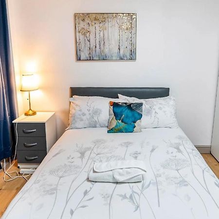 Double Bed Room In Flat Near Birmingham City Centre ภายนอก รูปภาพ